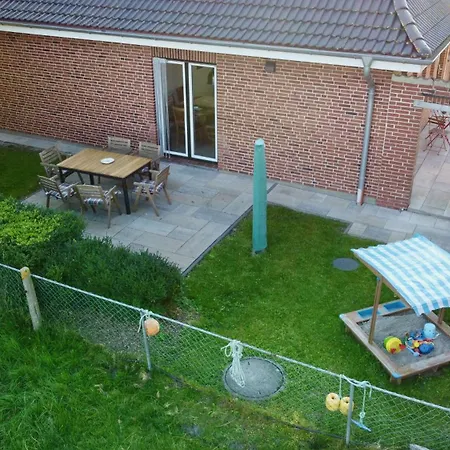 Feriehus Ferienhuett *